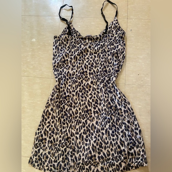 Lingerie Victorias Secret slip dress/top 🤍 - Picture 3 of 3
